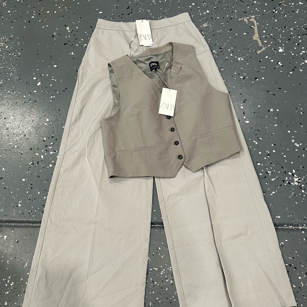 Zara Women's Cream Wide Leg Pants & Vest Set